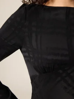 Rouje Robe ABIA BlackJacquard Outlet
